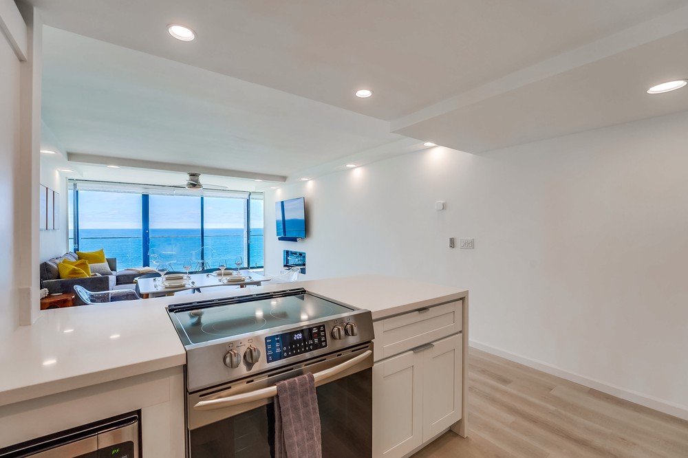 Virtual tour photo 26 of 34 for 4767 Ocean Blvd