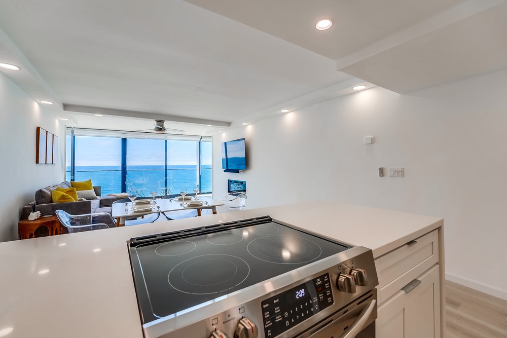 Virtual tour photo 27 of 34 for 4767 Ocean Blvd