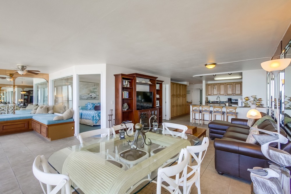 Virtual tour photo 12 of 45 for 4767 Ocean Blvd