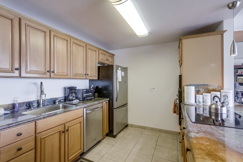 Virtual tour photo 17 of 45 for 4767 Ocean Blvd