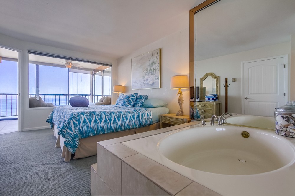 Virtual tour photo 20 of 45 for 4767 Ocean Blvd
