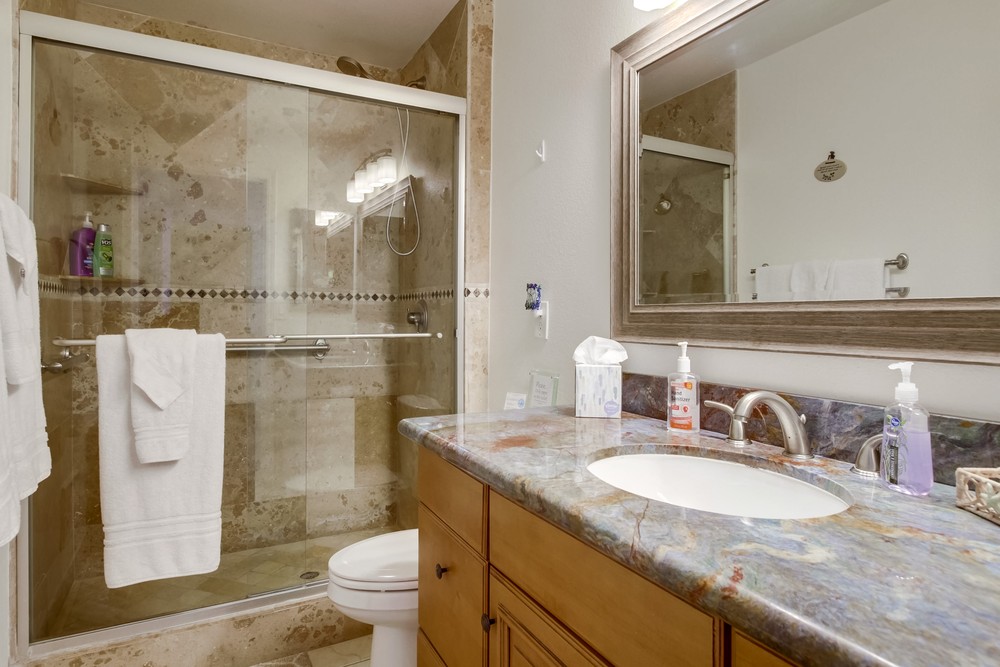 Virtual tour photo 27 of 45 for 4767 Ocean Blvd