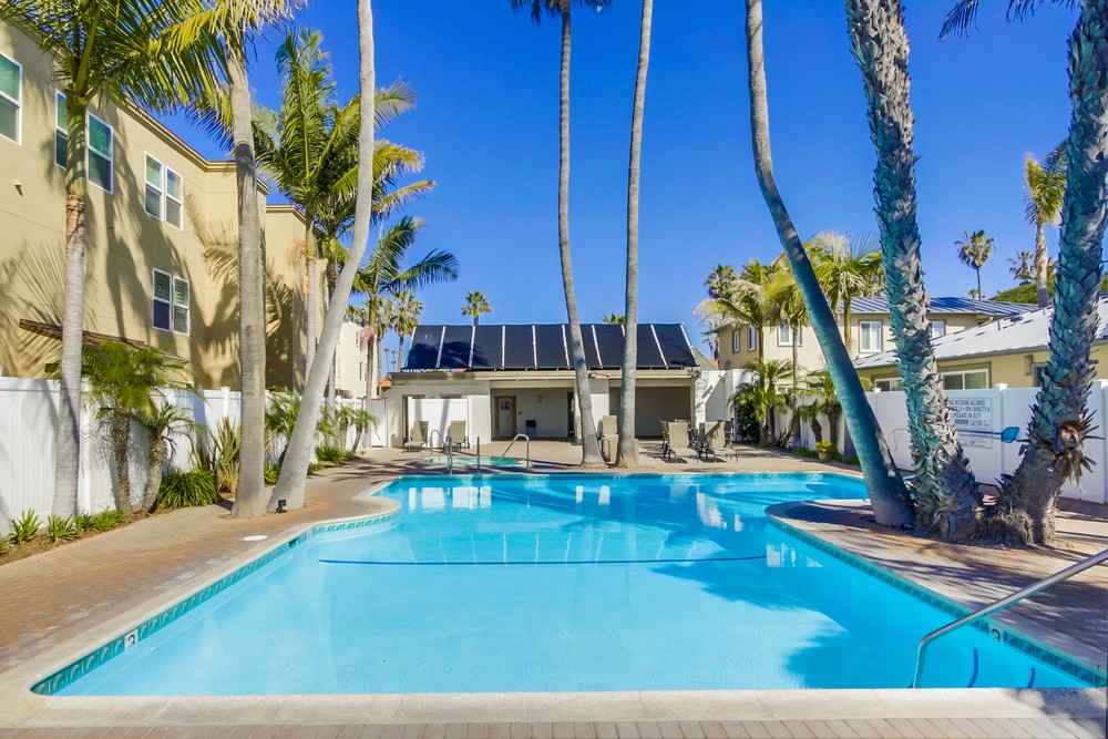Virtual tour photo 28 of 45 for 4767 Ocean Blvd