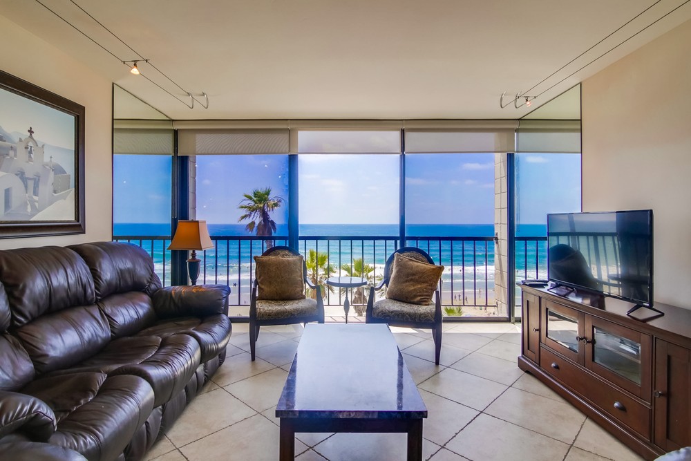 Virtual tour photo 12 of 40 for 4767 Ocean Blvd #201