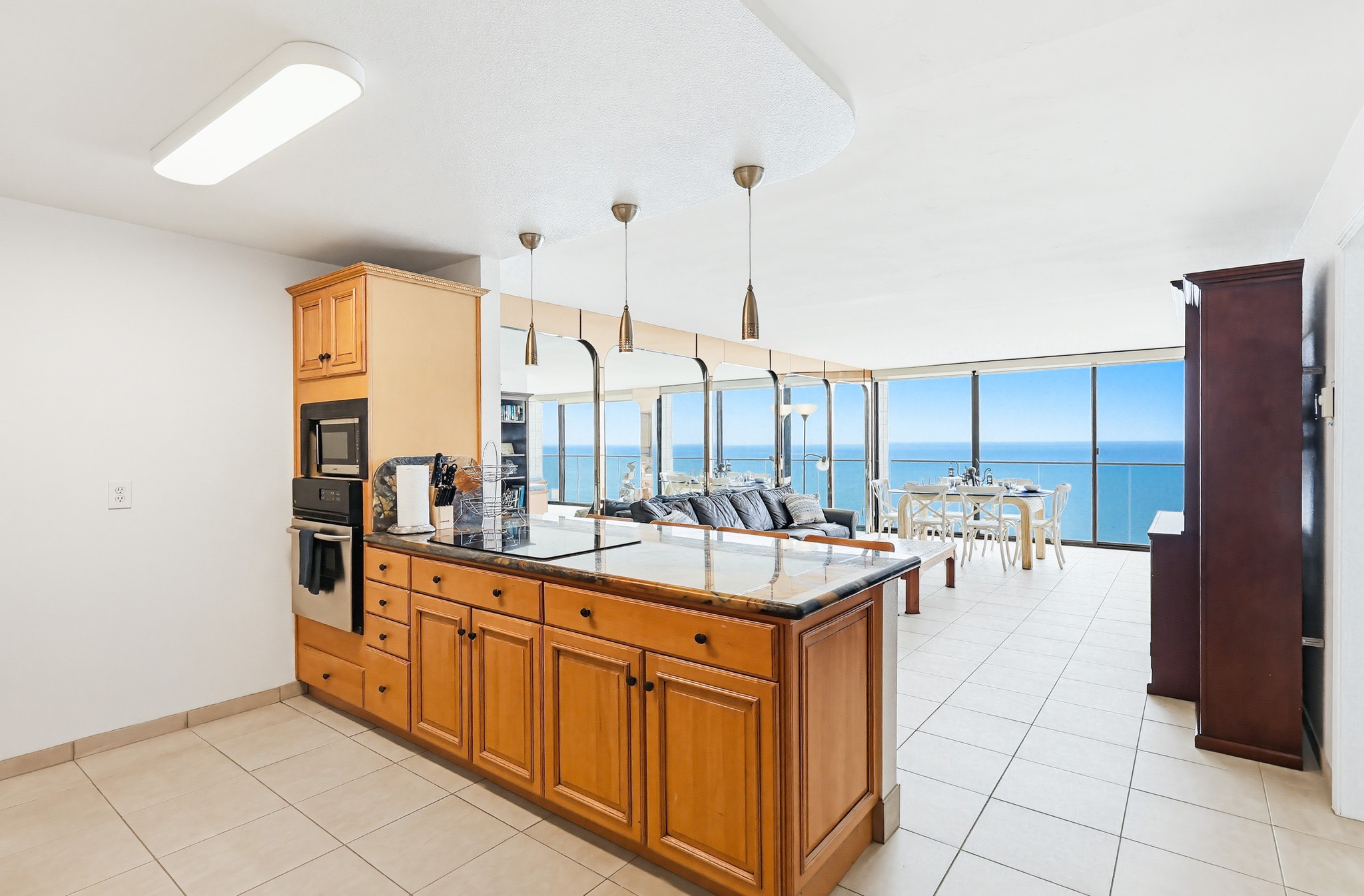 Virtual tour photo 6 of 96 for 4767 Ocean Blvd