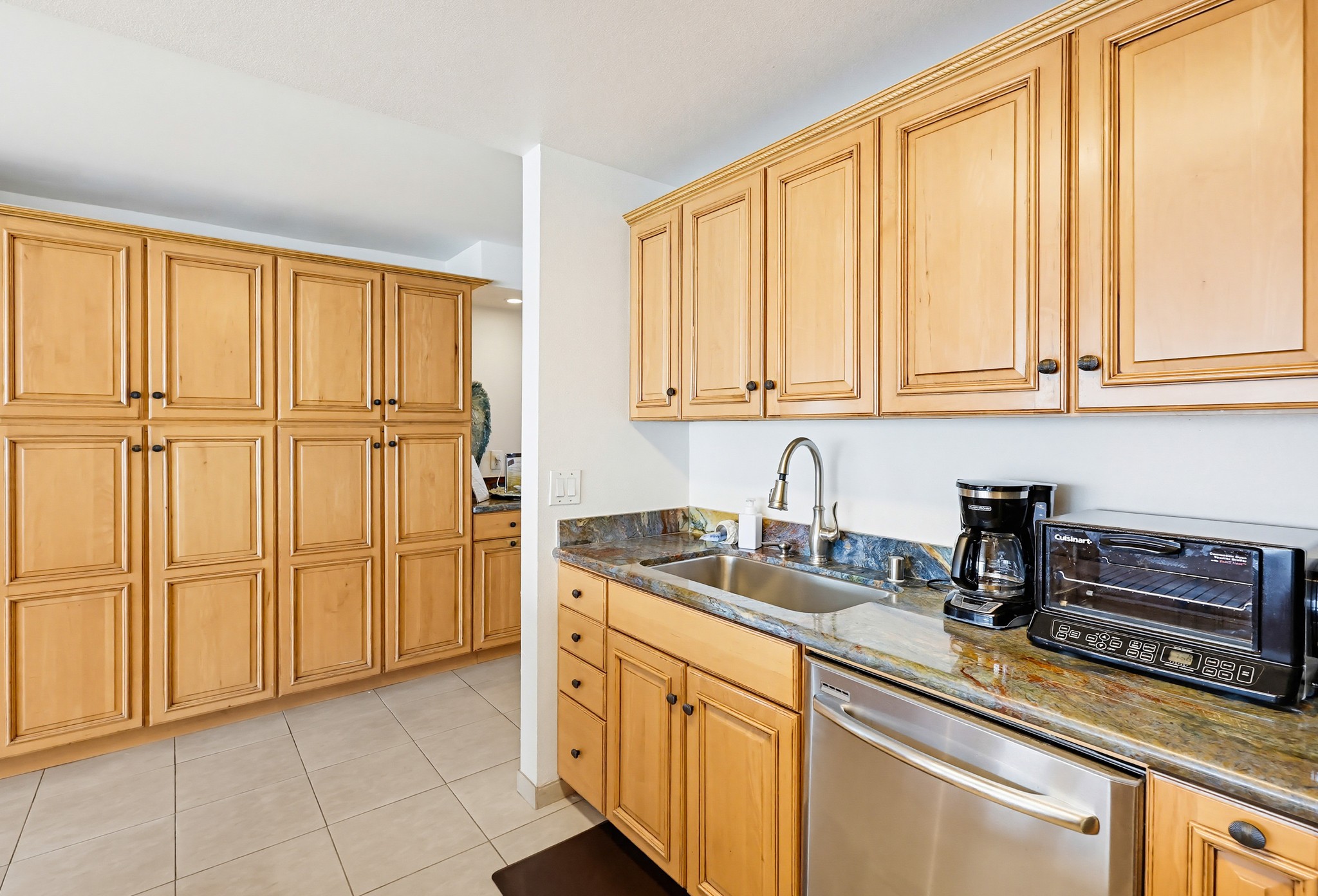 Virtual tour photo 39 of 96 for 4767 Ocean Blvd