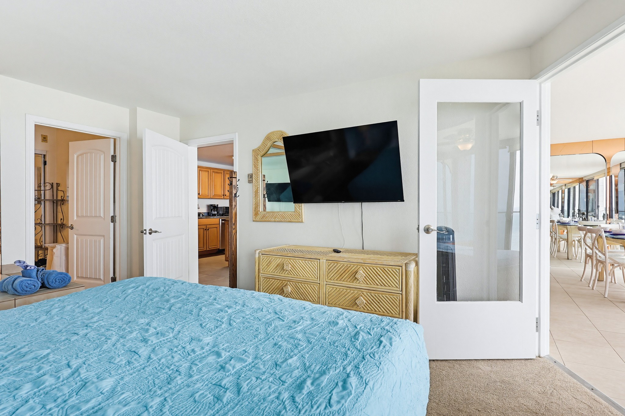 Virtual tour photo 62 of 96 for 4767 Ocean Blvd