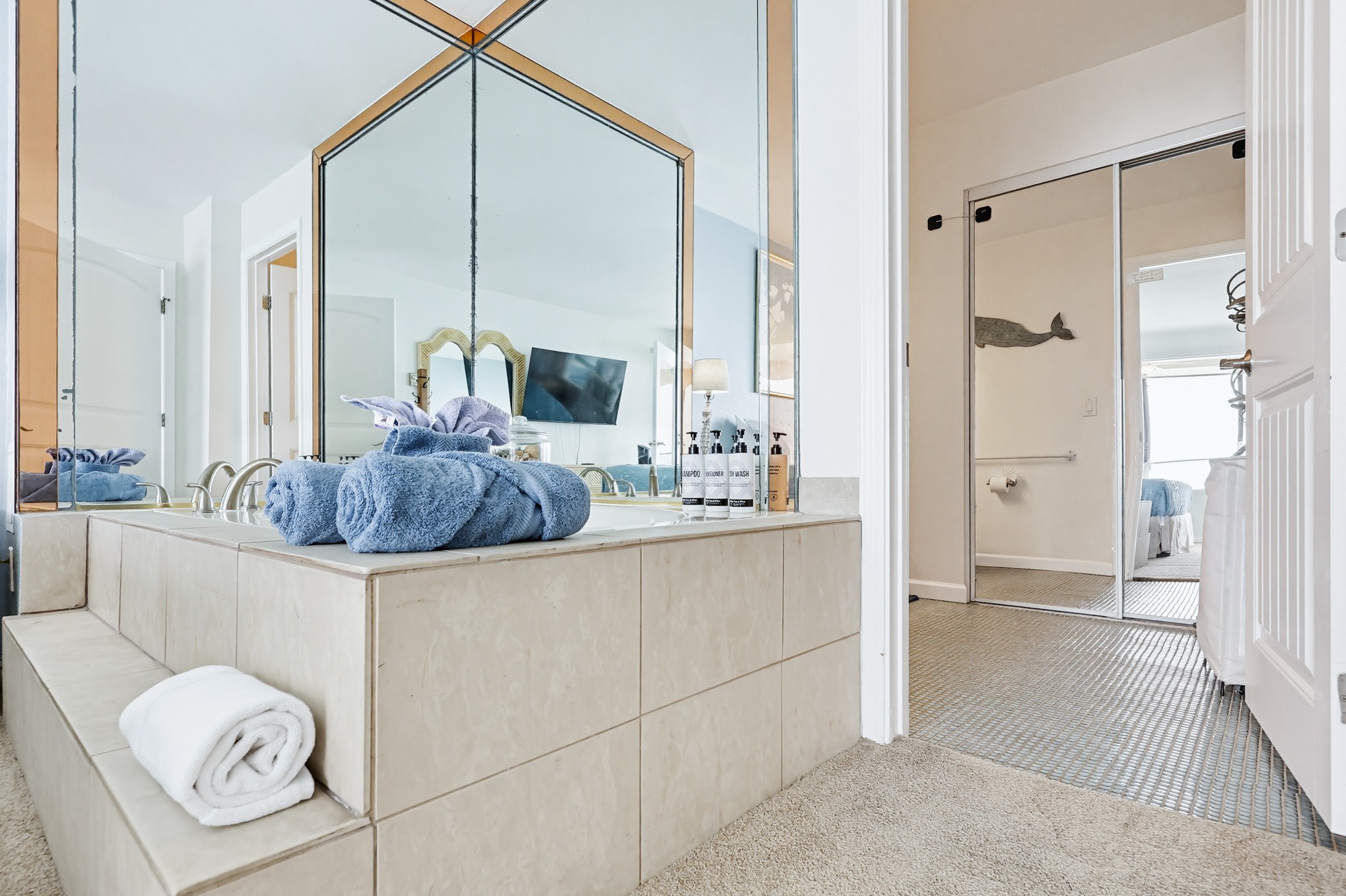Virtual tour photo 65 of 96 for 4767 Ocean Blvd