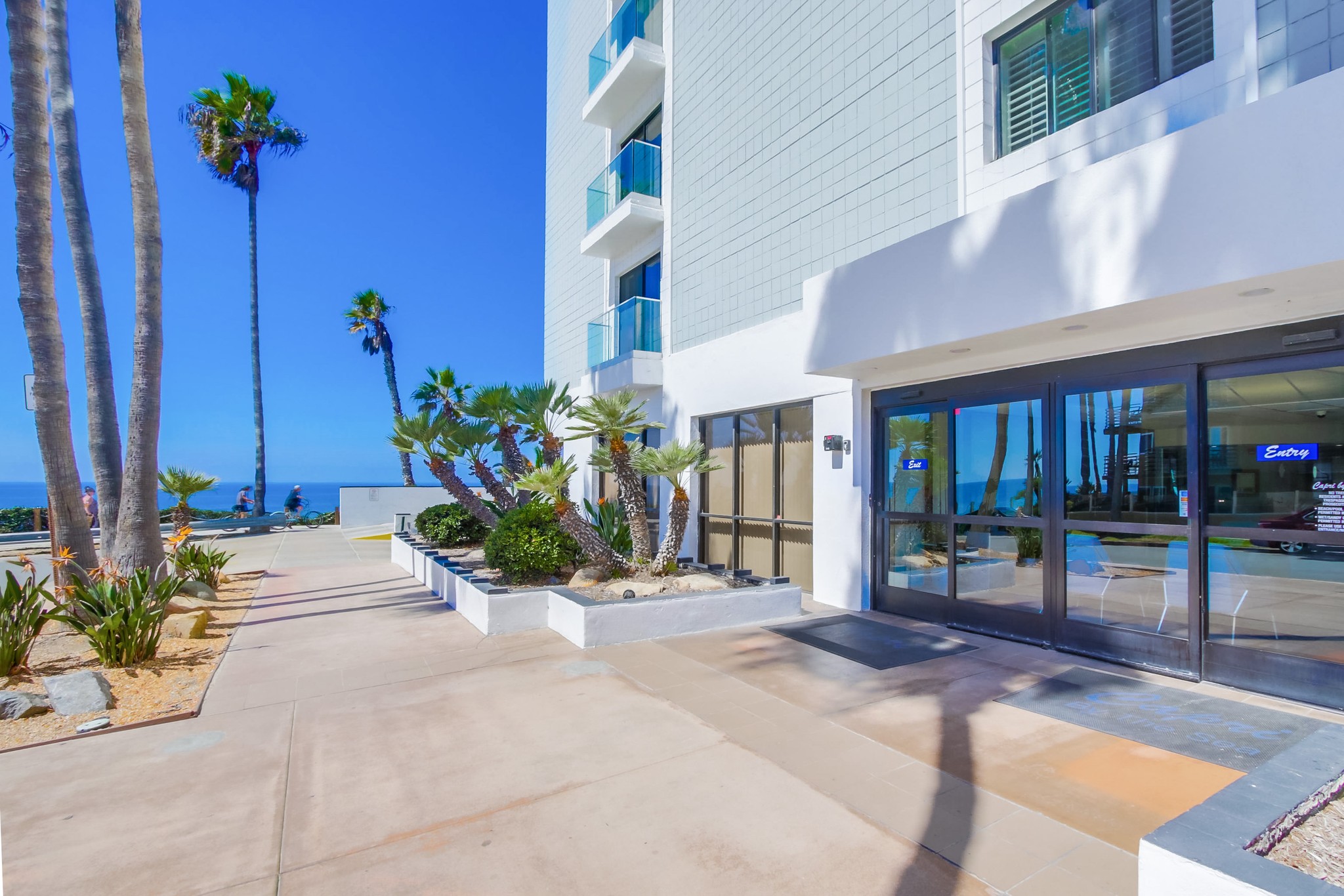 Virtual tour photo 80 of 96 for 4767 Ocean Blvd