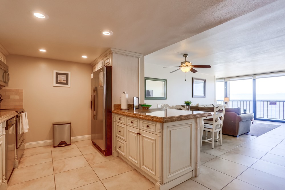 Virtual tour photo 11 of 26 for 4767 Ocean Blvd