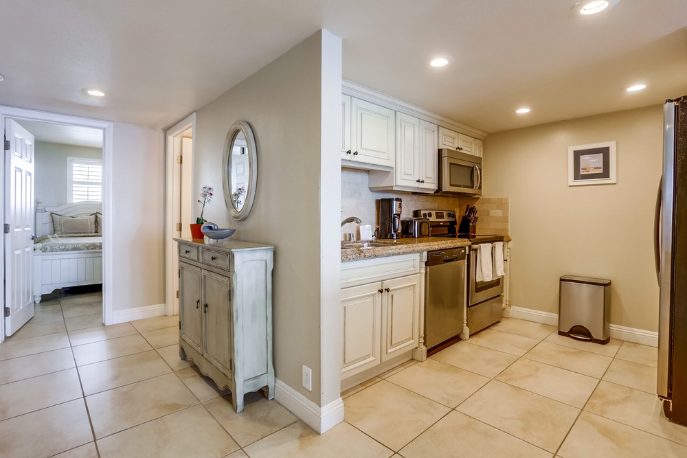 Virtual tour photo 12 of 26 for 4767 Ocean Blvd
