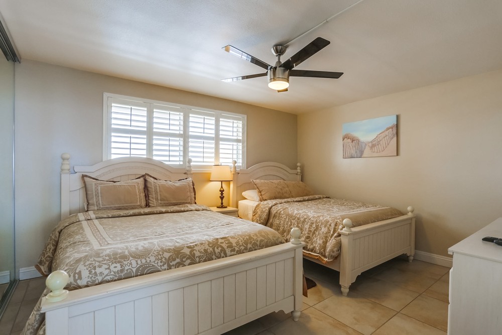 Virtual tour photo 15 of 26 for 4767 Ocean Blvd