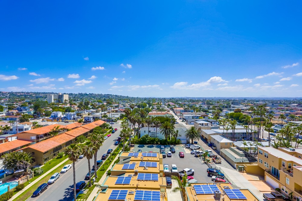 Virtual tour photo 21 of 26 for 4767 Ocean Blvd