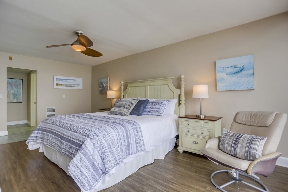 Virtual tour photo 23 of 51 for 4767 Ocean Blvd
