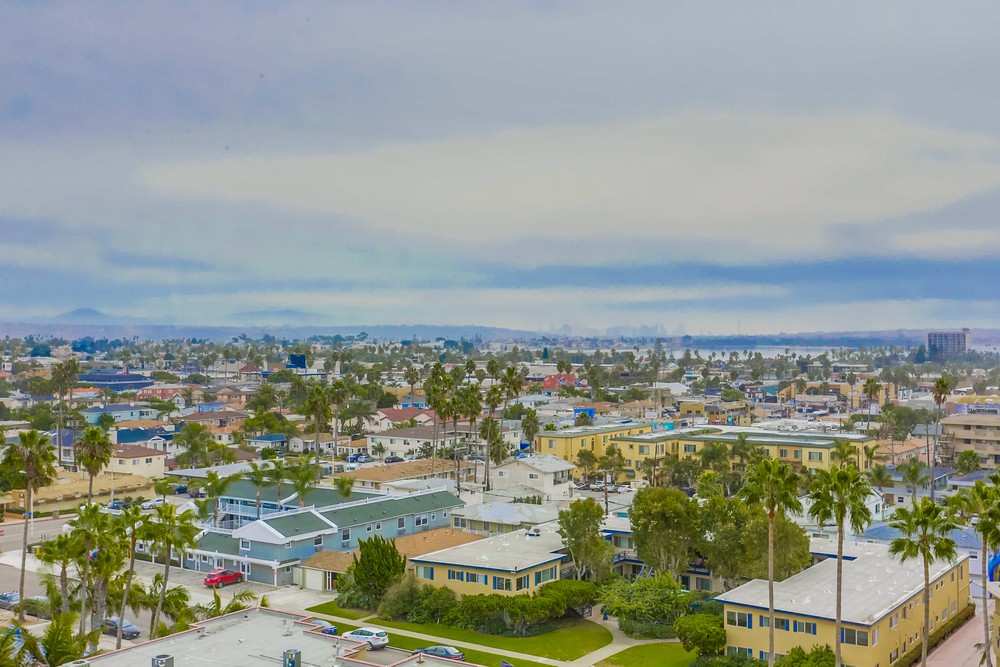 Virtual tour photo 33 of 51 for 4767 Ocean Blvd