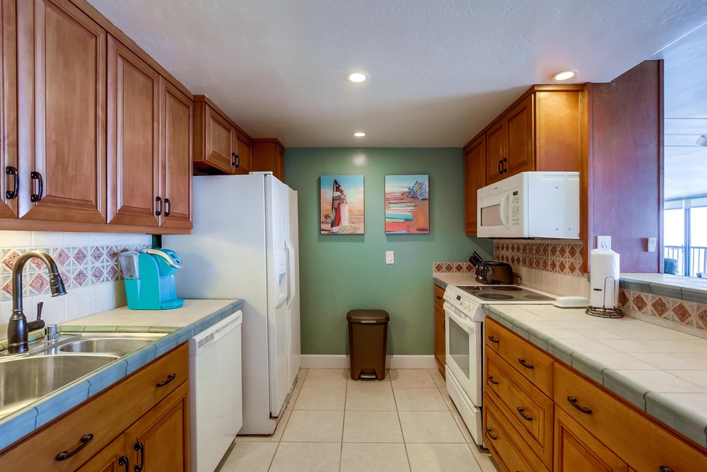 Virtual tour photo 12 of 35 for 4767 Ocean Blvd