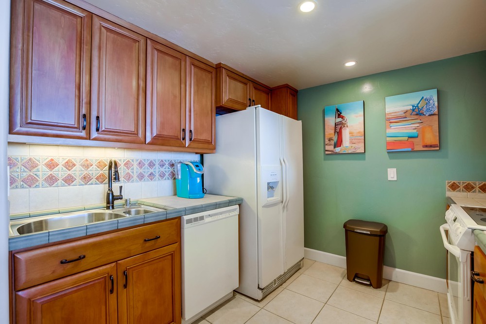 Virtual tour photo 13 of 35 for 4767 Ocean Blvd