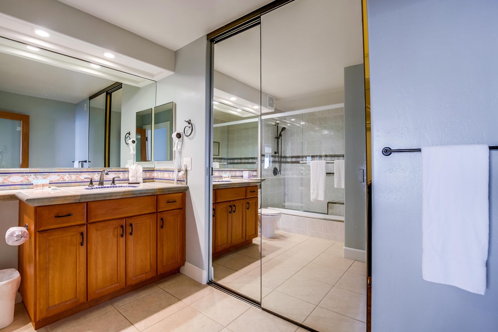 Virtual tour photo 26 of 35 for 4767 Ocean Blvd