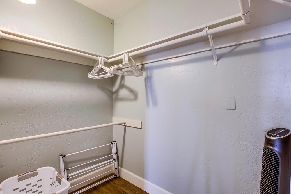 Virtual tour photo 27 of 35 for 4767 Ocean Blvd