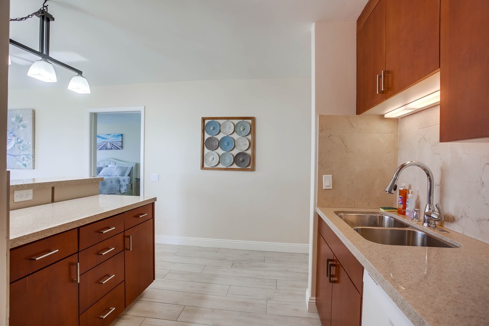 Virtual tour photo 22 of 47 for 4767 Ocean Blvd