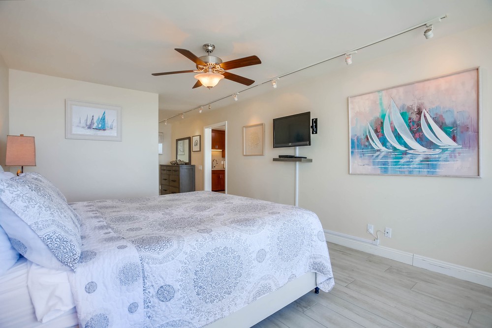 Virtual tour photo 30 of 47 for 4767 Ocean Blvd
