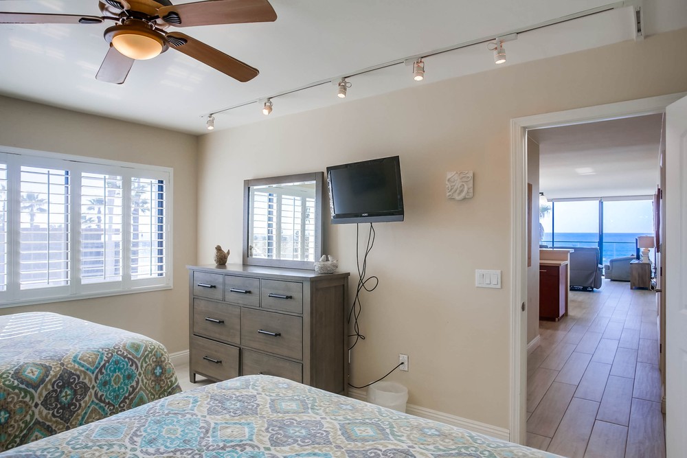 Virtual tour photo 37 of 47 for 4767 Ocean Blvd