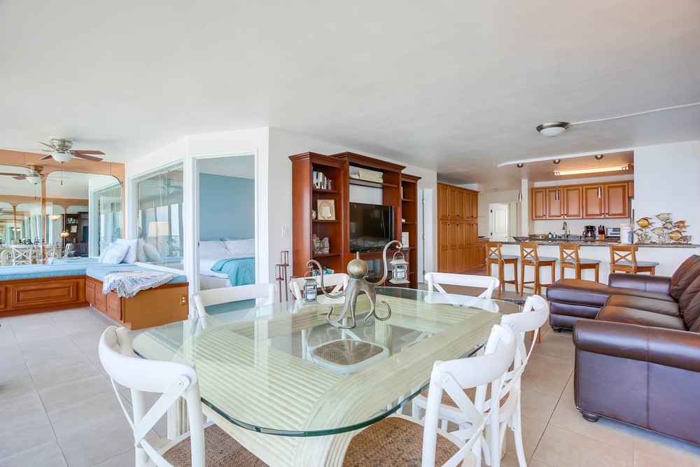 Virtual tour photo 13 of 40 for 4767 Ocean Blvd