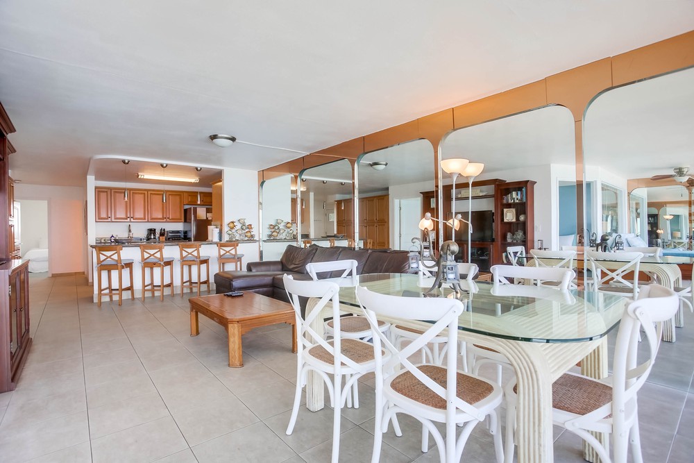 Virtual tour photo 14 of 40 for 4767 Ocean Blvd