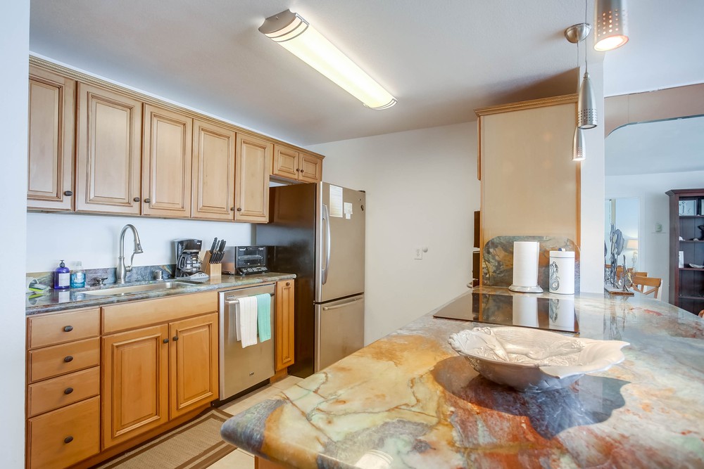 Virtual tour photo 18 of 40 for 4767 Ocean Blvd