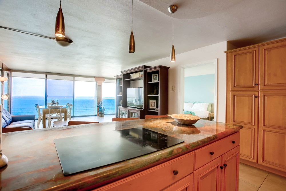 Virtual tour photo 21 of 40 for 4767 Ocean Blvd