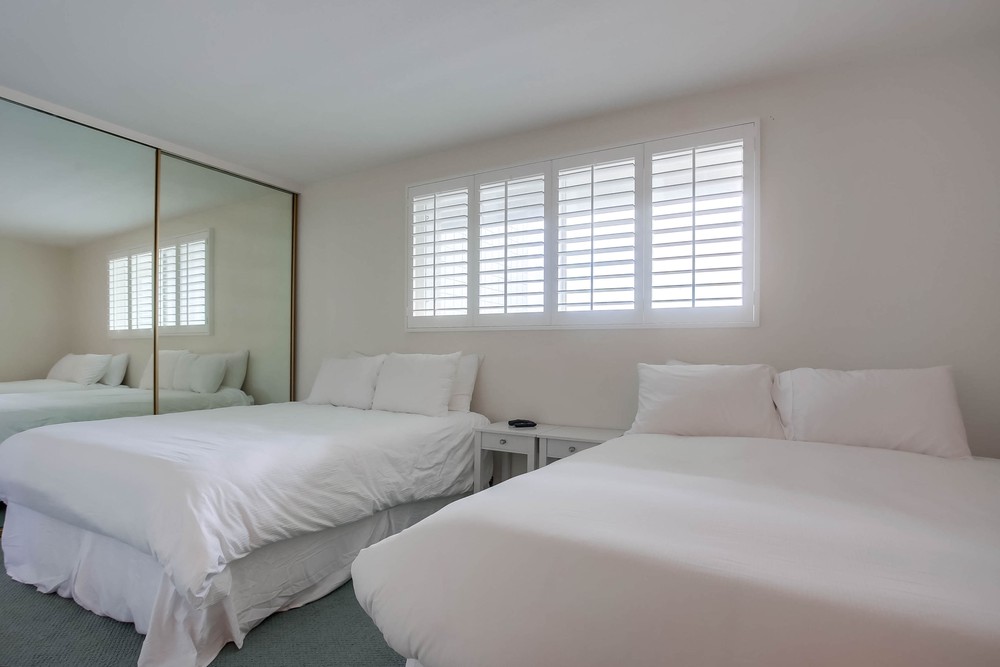 Virtual tour photo 31 of 40 for 4767 Ocean Blvd