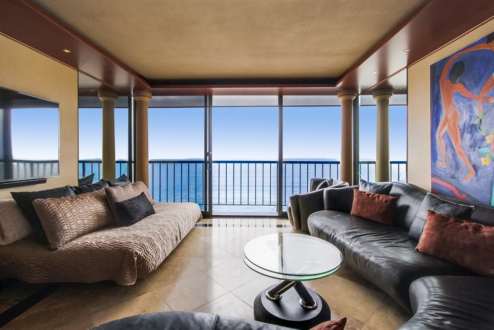 Virtual tour photo 4 of 34 for 4767 Ocean Blvd #804