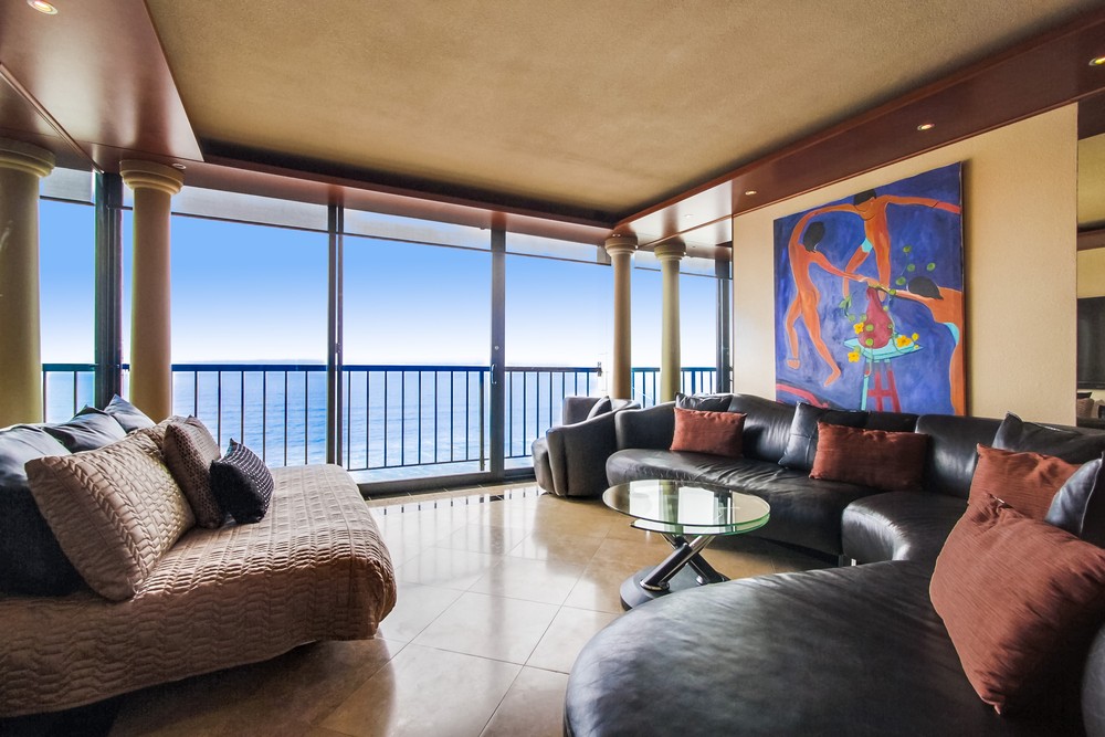 Virtual tour photo 5 of 34 for 4767 Ocean Blvd #804