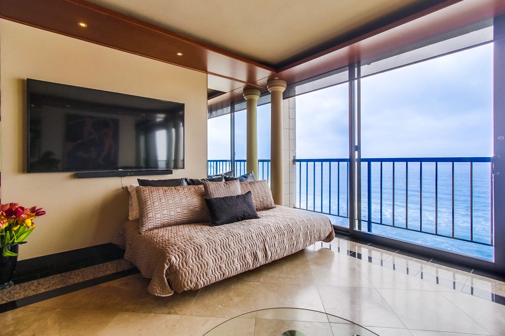 Virtual tour photo 6 of 34 for 4767 Ocean Blvd #804