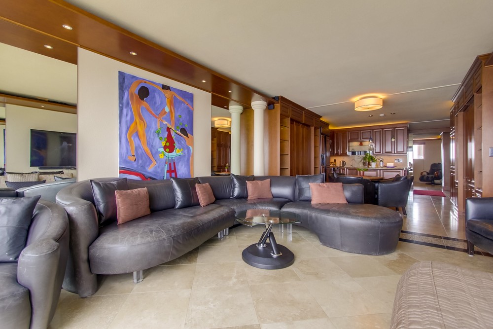 Virtual tour photo 8 of 34 for 4767 Ocean Blvd #804