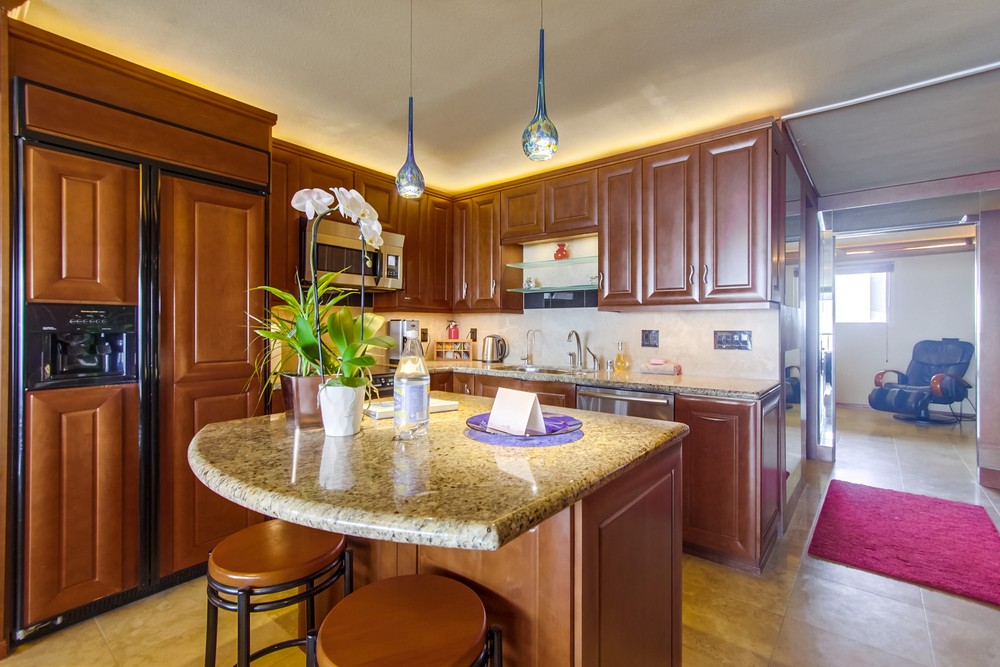 Virtual tour photo 13 of 34 for 4767 Ocean Blvd #804