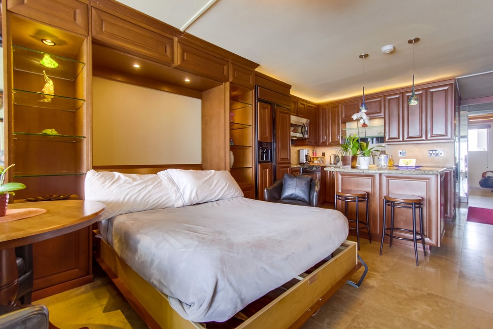 Virtual tour photo 24 of 34 for 4767 Ocean Blvd #804