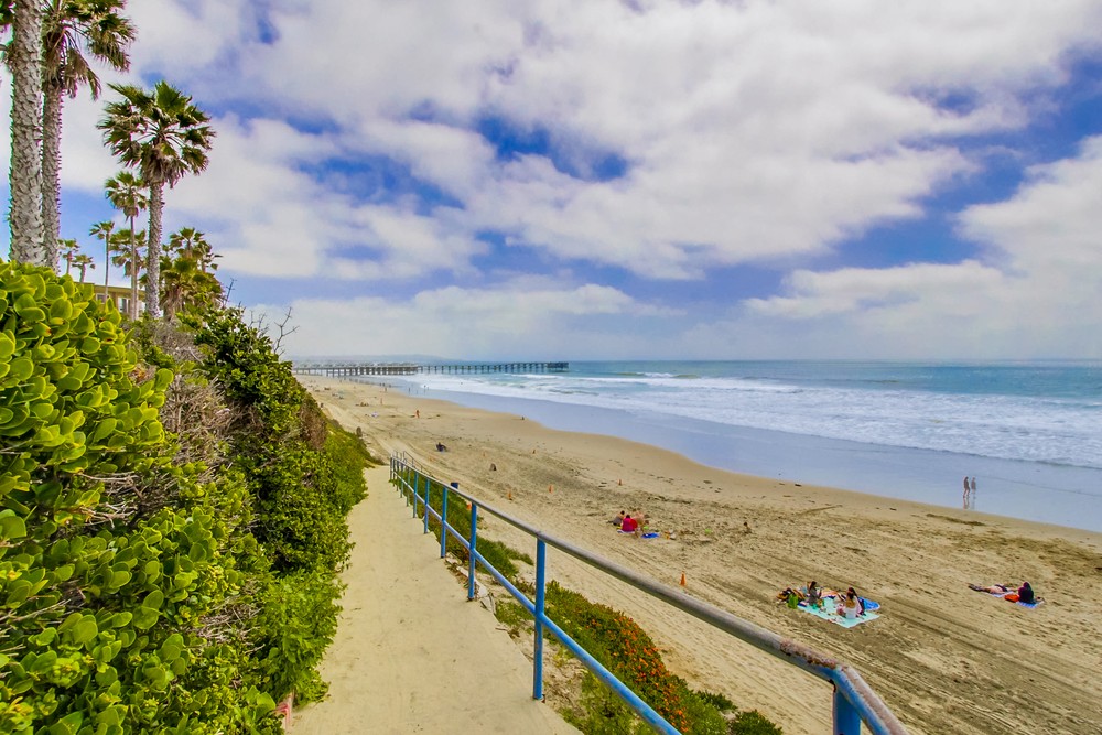 Virtual tour photo 29 of 34 for 4767 Ocean Blvd #804