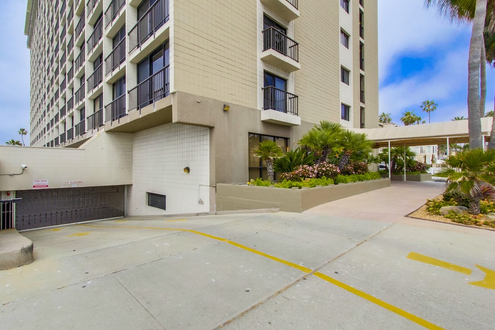 Virtual tour photo 35 of 34 for 4767 Ocean Blvd #804
