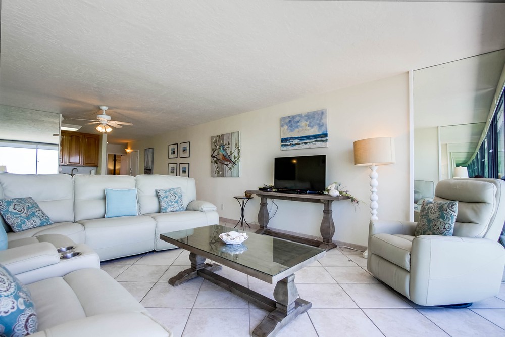 Virtual tour photo 26 of 43 for 4767 Ocean Blvd