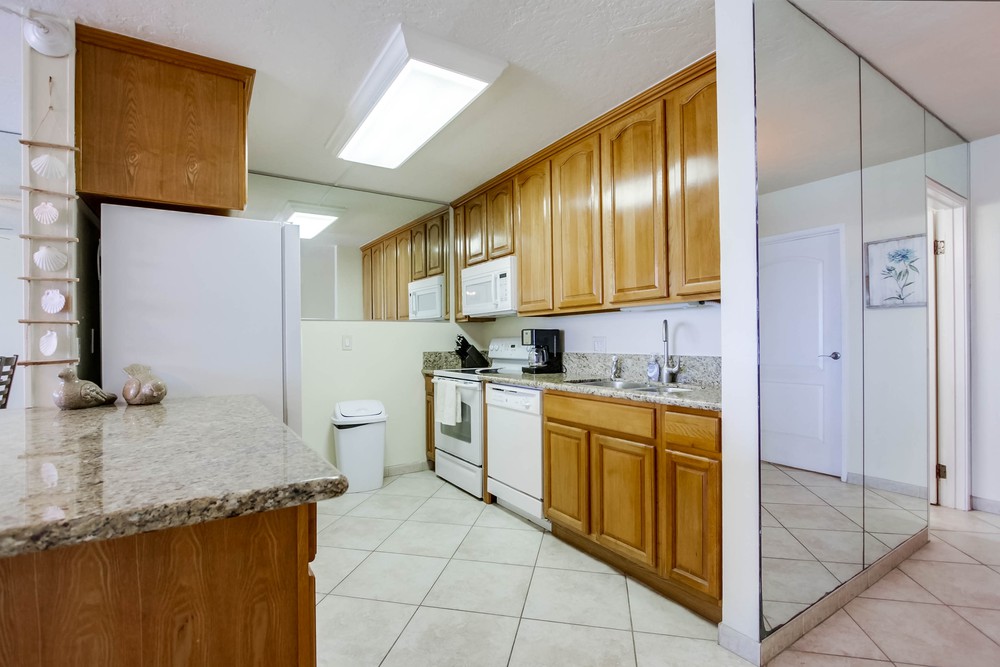 Virtual tour photo 31 of 43 for 4767 Ocean Blvd
