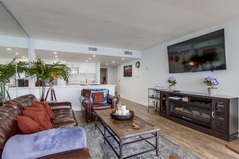Virtual tour photo 13 of 45 for 4767 Ocean Blvd UNIT 1010