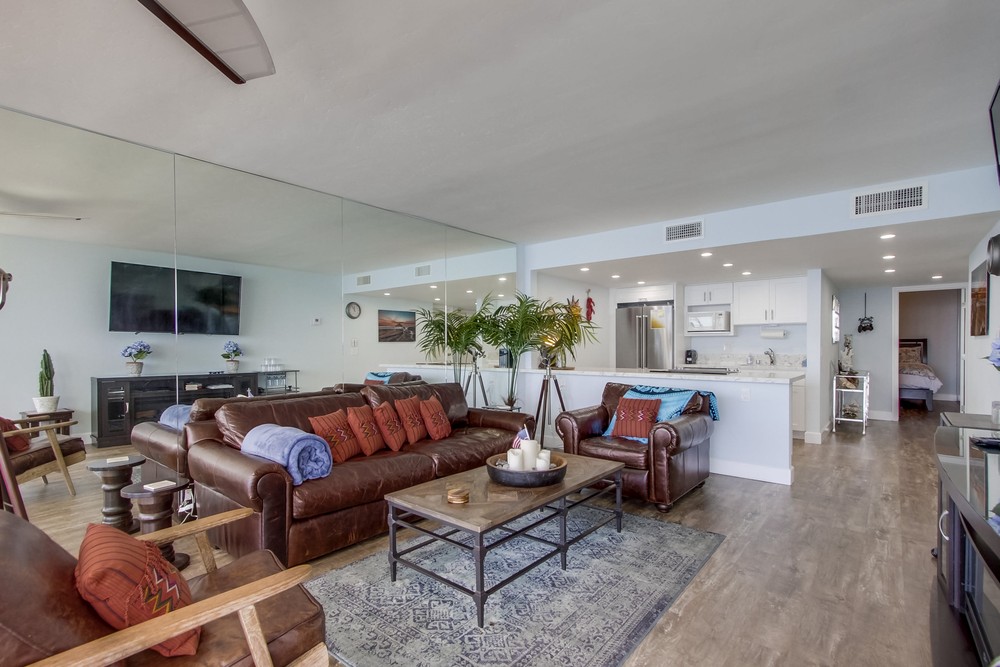 Virtual tour photo 14 of 45 for 4767 Ocean Blvd UNIT 1010