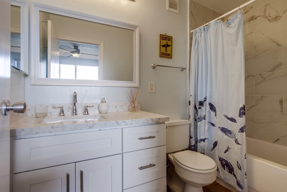 Virtual tour photo 35 of 45 for 4767 Ocean Blvd UNIT 1010