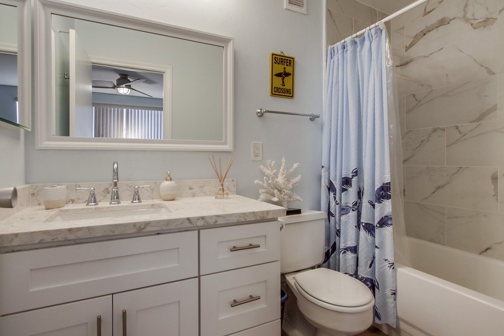 Virtual tour photo 46 of 45 for 4767 Ocean Blvd UNIT 1010