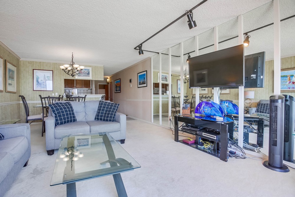 Virtual tour photo 12 of 27 for 4767 Ocean Blvd UNIT 102