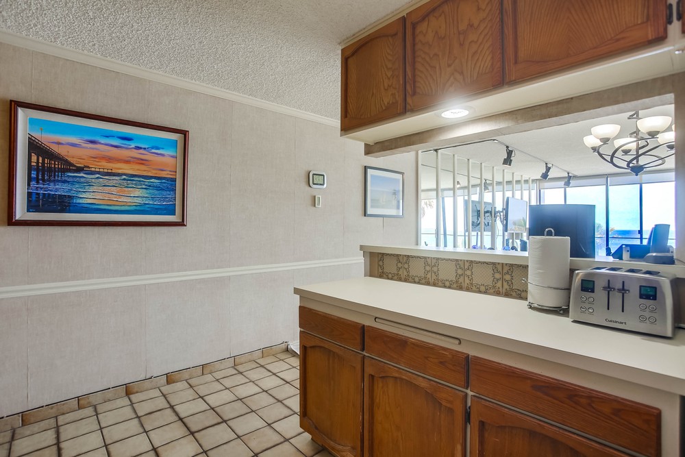 Virtual tour photo 17 of 27 for 4767 Ocean Blvd UNIT 102