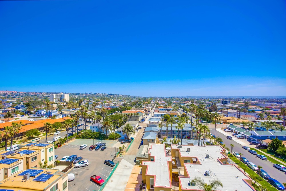 Virtual tour photo 28 of 27 for 4767 Ocean Blvd UNIT 102