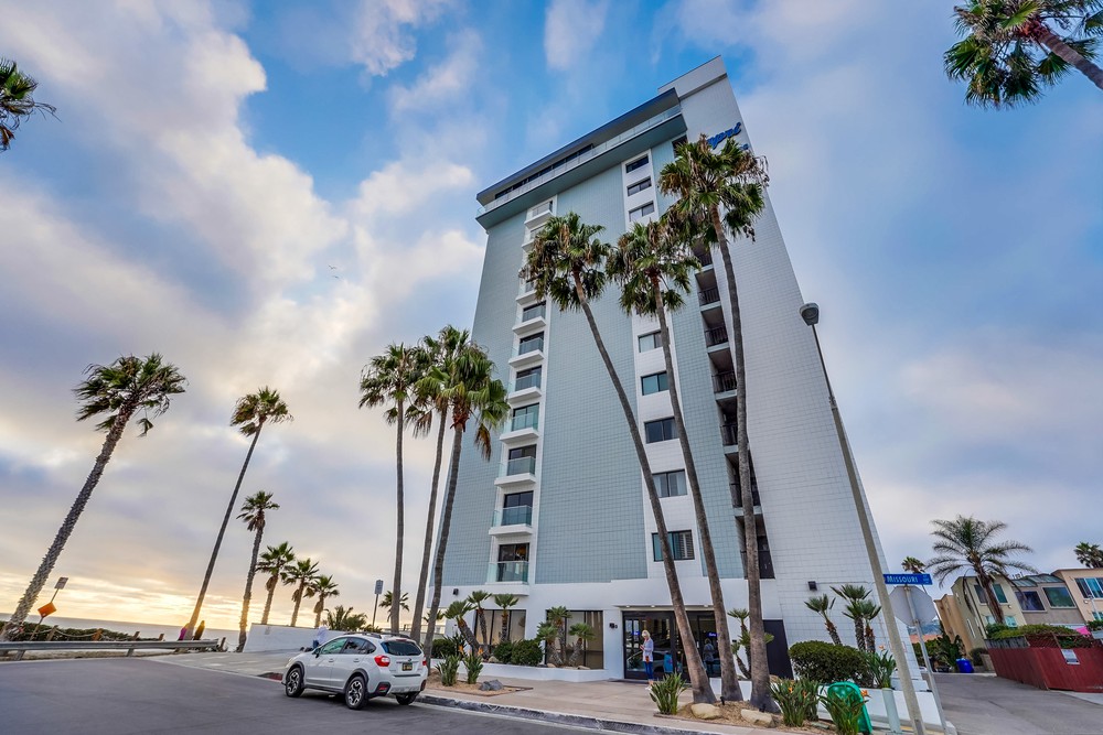 Virtual tour photo 3 of 75 for 4767 Ocean Blvd UNIT 303