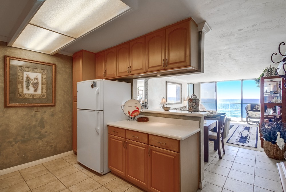 Virtual tour photo 59 of 75 for 4767 Ocean Blvd UNIT 303